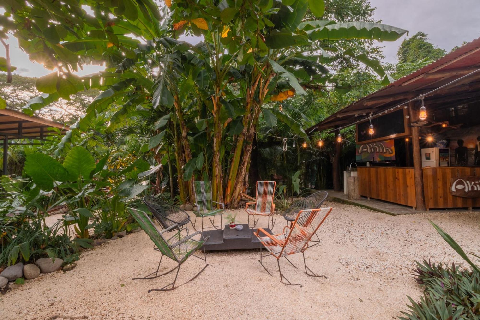 Akih Pods Hostel Playa Santa Teresa  Exterior photo